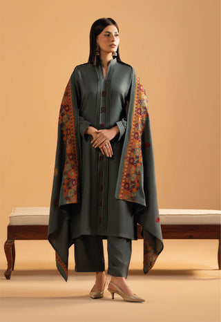 Grey Raniya.h 3pc Dhanak Suit