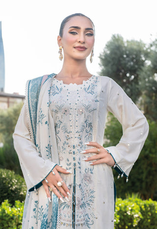 White 3pc Mother & Daughter Winter Linen Suit