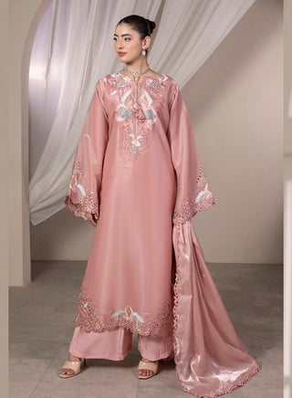 Essence-Pink-002