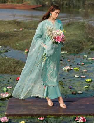 MnDaughter-Eid-Aqua-002