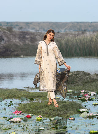 MnDaughter-Eid-White -006