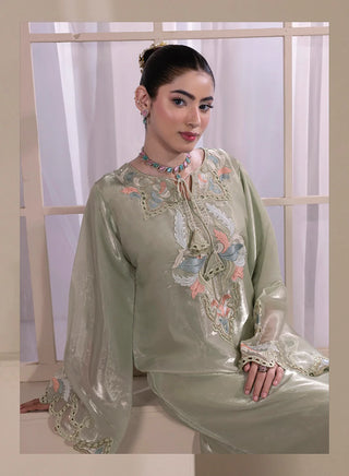 Essence-Mint-004