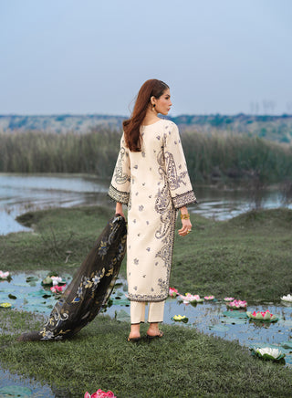 MnDaughter-Eid-White -006