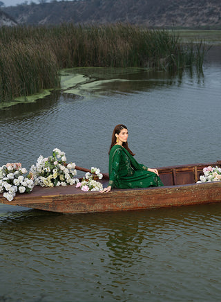 MnDaughter-Eid Bottle Green-007