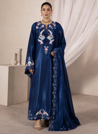 Essence-Blue-006