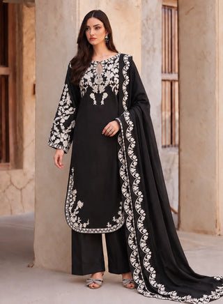 Romana-Black