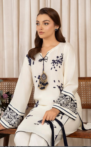 Cream & Navy 2pc Bag Suit