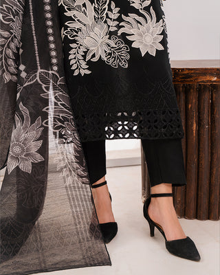 Black/White Floral 3pc Lawn Suit