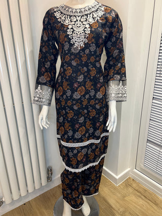 Black/Orange Floral 2pc Readymade Linen