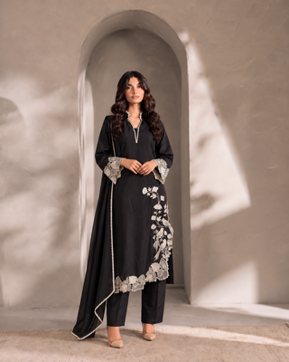 Fanaa Black
