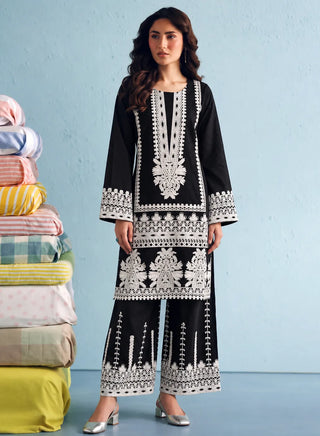 Raha-Black