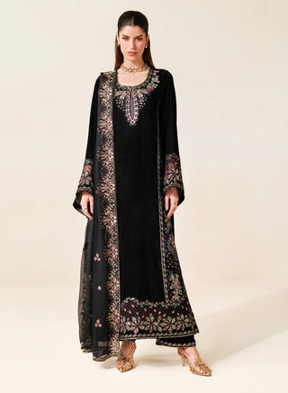 Winter27-Black-003