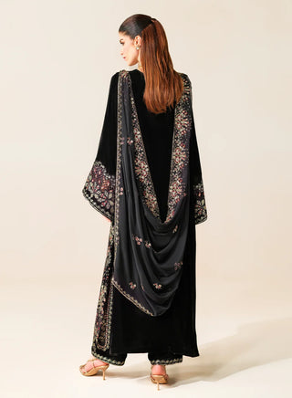 Winter27-Black-003