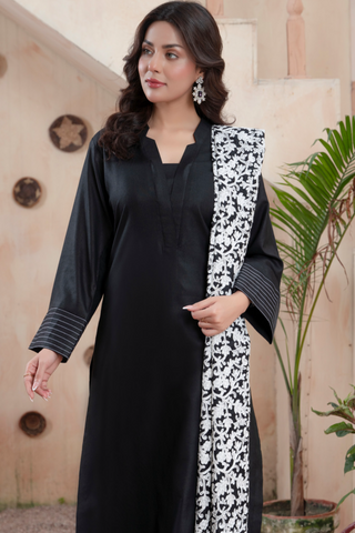 Black Raniya.h 3pc Dhanak Suit