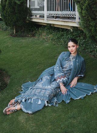 Lilly-MnD-Blue-002