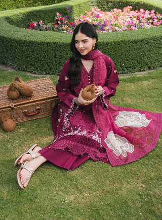 Lilly-MnD-Plum-003