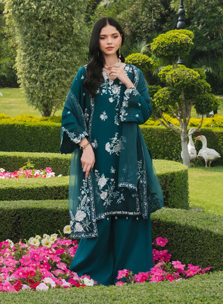 Lilly-MnD-Teal-004