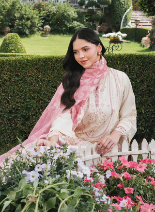 Lilly-MnD-Off White-005