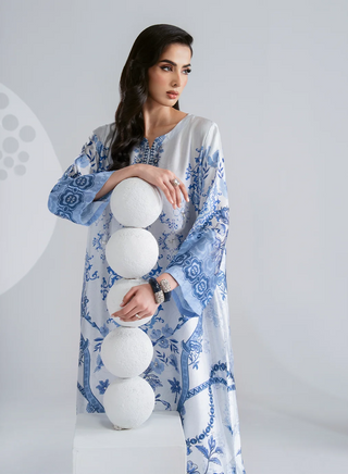 Sophia-White