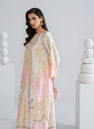 Sophia-Off White