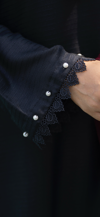 Simple Black Raniya.h 3pc Dhanak Suit