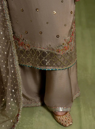 Wed-Ran-Taupe-002
