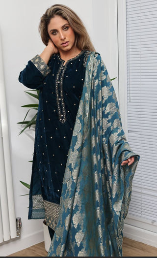 Teal 3pc Velvet Suit with Linen Jacquard Dupatta