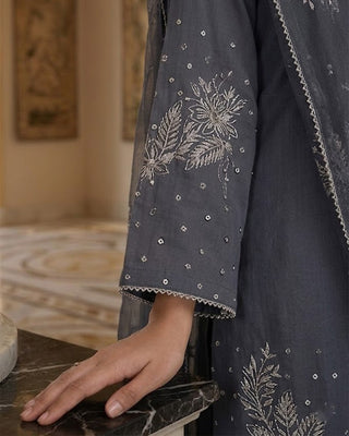RanH-Eid-Blue-008