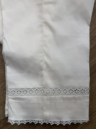 Tr-White-009
