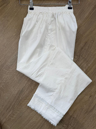Tr-White-011
