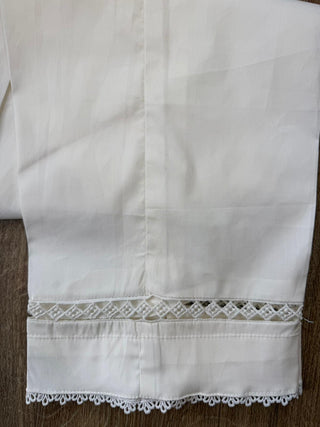 Tr-White-010