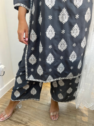 Grey 3pc Viscose suit with Palazzo’s